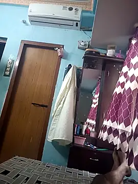 fun boy 33 online show from April 29, 5:34 am