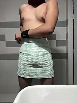 ur-city-guy online show from May 5, 7:14 pm