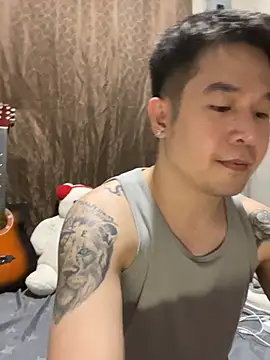 xanderalex13 online show from May 14, 6:00 am
