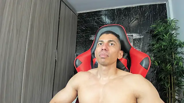 Erik castle online show from June 16, 7:27 pm
