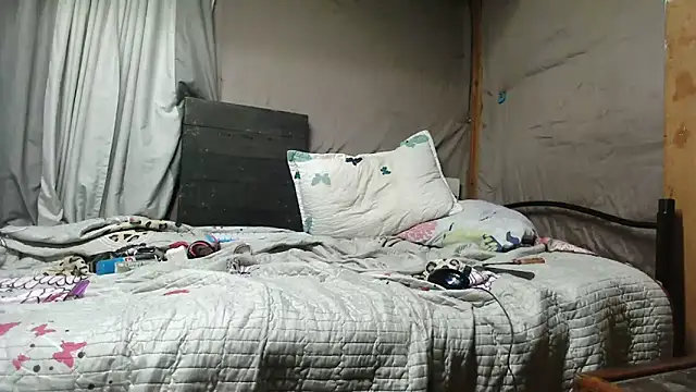 Camodick online show from May 15, 3:53 pm