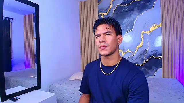JacobWolf   online show from May 20, 8:26 pm