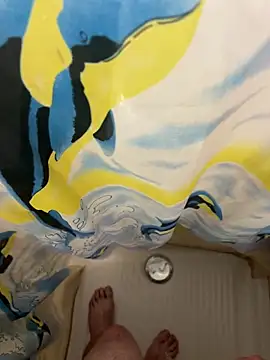 uomocazzo online show from May 18, 1:50 pm