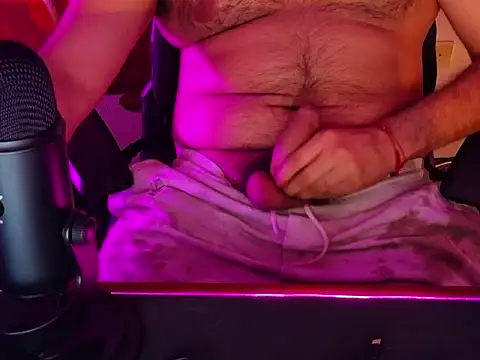 Latinbearhairy online show from July 8, 5:33 am