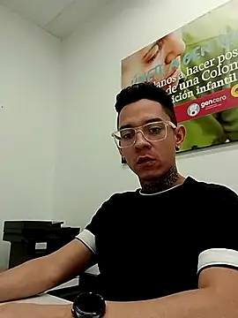 Brandonsexxxx online show from June 10, 7:03 pm