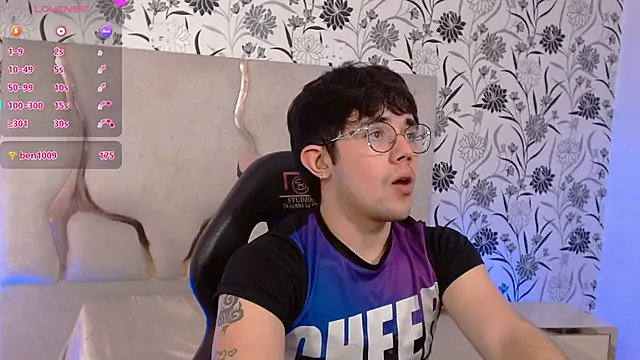 AxelNoir tay online show from June 3, 7:54 am