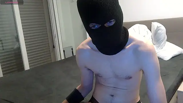xxxavierbrown online show from August 6, 2:34 pm