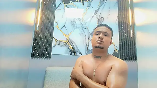 MAICOL TORNER online show from June 10, 5:42 am