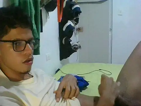 twink vibes online show from June 22, 8:53 am