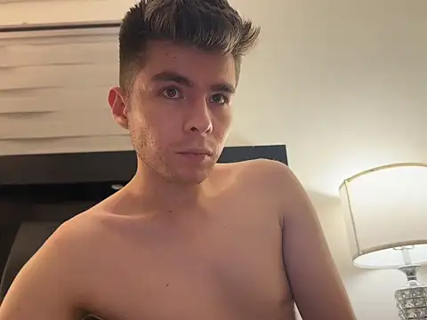 Juan Boy25 online show from June 19, 6:41 am