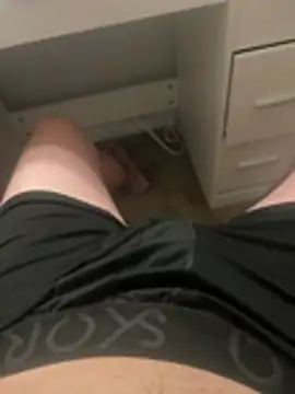 whitecock0220 online show from July 15, 10:33 am