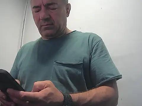 gabriel9  online show from July 31, 10:59 am