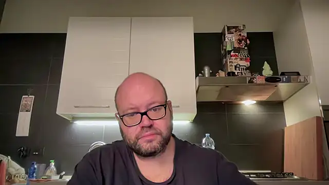 theitalianbear online show from October 15, 3:36 am