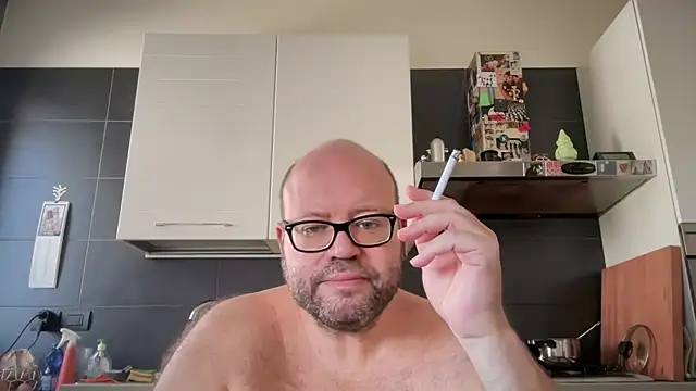 theitalianbear online show from September 17, 11:00 am