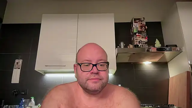 theitalianbear online show from September 8, 10:31 pm