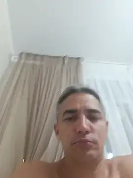 HotRamis83 online show from August 3, 7:42 pm