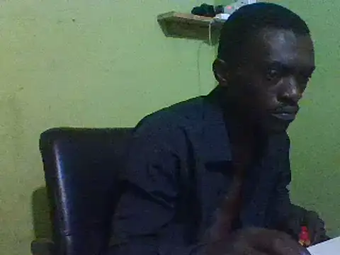 Snapshot of blakkvirus chatting on March 5, 3:41 am blakkvirus online show from March 5, 3:41 am