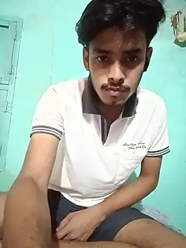 kartikshing19 online show from July 31, 6:17 pm