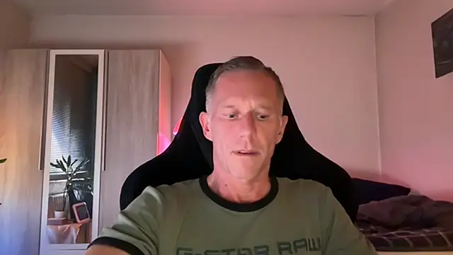 slaveboy2016xh online show from September 8, 8:08 pm