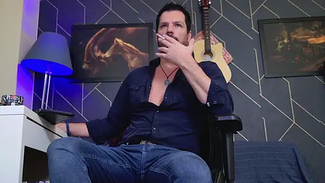 ChrisKox online show from November 21, 6:07 pm