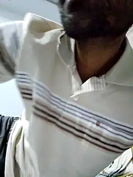 Snapshot of krishna8035 chatting on September 20, 9:48 pm krishna8035 online show from September 20, 9:48 pm