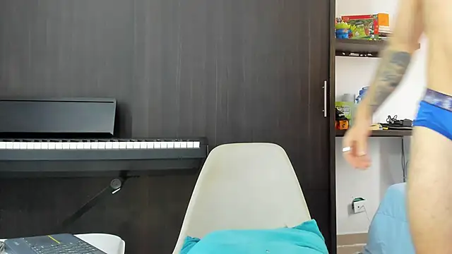 logan smith online show from October 22, 11:58 am