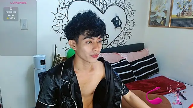 WildestTwink online show from November 9, 7:18 pm