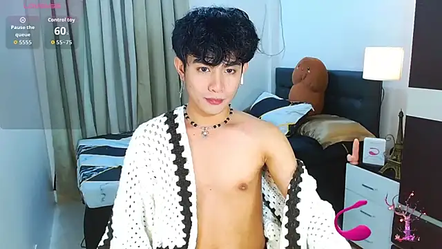 WildestTwink online show from March 2, 6:37 pm