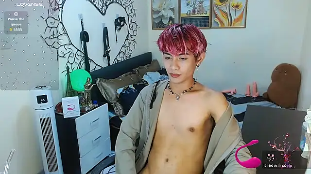 WildestTwink online show from October 3, 6:46 pm