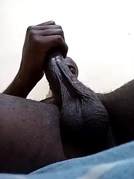 Kentcharming online show from April 30, 12:12 pm