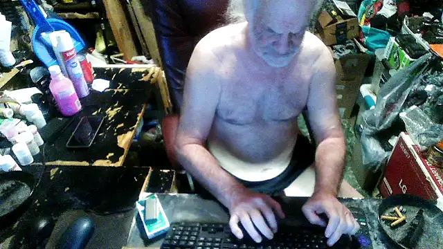 russtee online show from January 9, 12:38 am