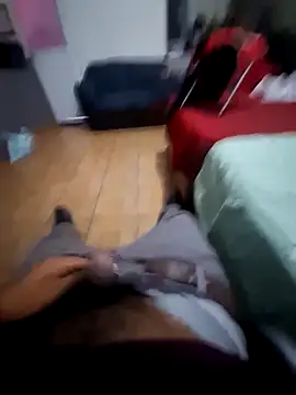 juliopantoja online show from February 8, 10:03 pm