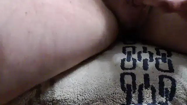 Snapshot of lover-76 chatting on October 13, 8:59 pm lover-76 online show from October 13, 8:59 pm