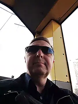 Pokaz2020 online show from March 8, 12:50 pm