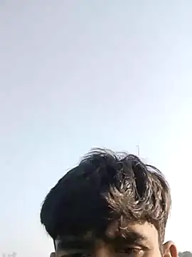 Snapshot of ThethunderPo chatting on February 7, 10:40 am ThethunderPo online show from February 7, 10:40 am