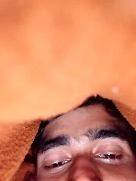 Snapshot of ThethunderPo chatting on February 17, 4:04 pm ThethunderPo online show from February 17, 4:04 pm