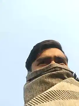 Snapshot of ThethunderPo chatting on December 28, 2:33 am ThethunderPo online show from December 28, 2:33 am