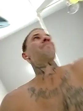 Snapshot of McNasty816 chatting on October 29, 8:28 am McNasty816 online show from October 29, 8:28 am