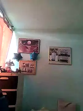 morenito420 online show from October 18, 7:41 pm