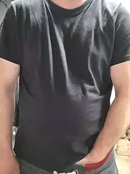 Snapshot of IronedTitan chatting on March 2, 1:04 am IronedTitan online show from March 2, 1:04 am