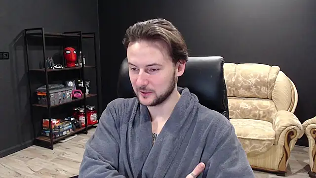 Snapshot of MihasikD chatting on February 3, 10:14 am MihasikD online show from February 3, 10:14 am