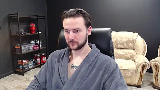 Snapshot of MihasikD chatting on February 19, 10:12 am MihasikD online show from February 19, 10:12 am