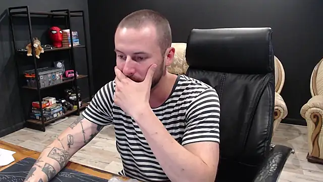 MihasikD online show from May 26, 2:57 pm
