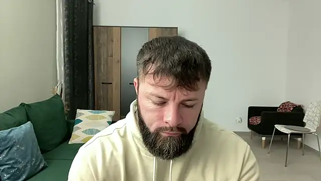 Snapshot of AlphaSparks chatting on December 5, 3:48 am AlphaSparks online show from December 5, 3:48 am