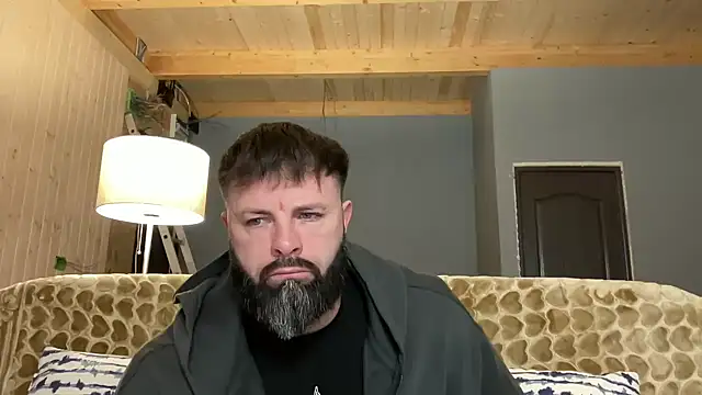 Snapshot of AlphaSparks chatting on October 24, 3:30 am AlphaSparks online show from October 24, 3:30 am