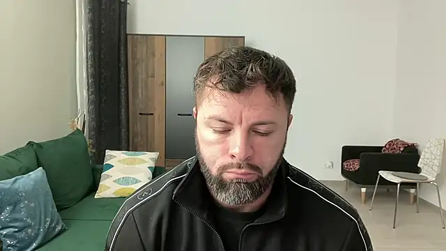 Snapshot of AlphaSparks chatting on December 11, 3:37 am AlphaSparks online show from December 11, 3:37 am