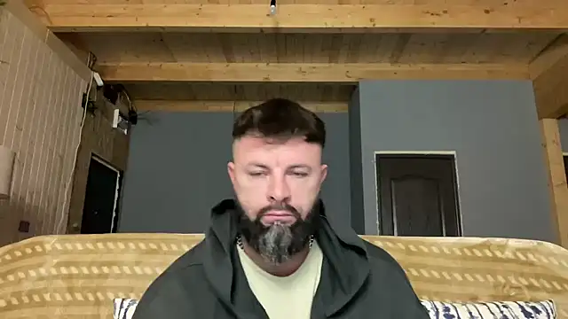 Snapshot of AlphaSparks chatting on November 1, 4:05 am AlphaSparks online show from November 1, 4:05 am