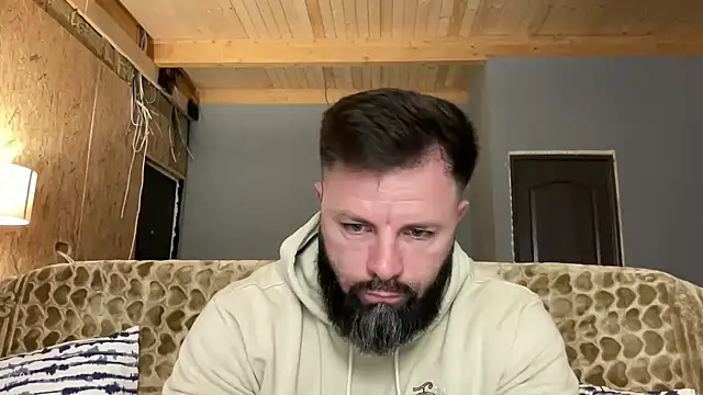 Snapshot of AlphaSparks chatting on October 20, 2:59 am AlphaSparks online show from October 20, 2:59 am