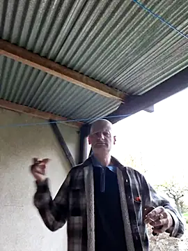 Snapshot of Perv10 chatting on November 1, 8:51 am Perv10 online show from November 1, 8:51 am