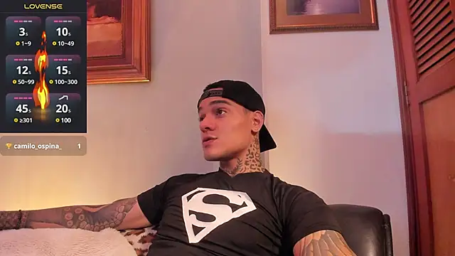 Snapshot of ImDominike chatting on January 17, 12:31 pm ImDominike online show from January 17, 12:31 pm